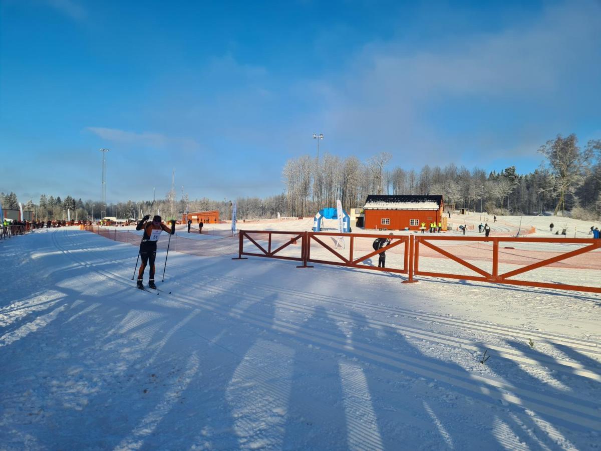 Pinebo Palace Guesthouse อุลริเซฮามน์ ภายนอก รูปภาพ